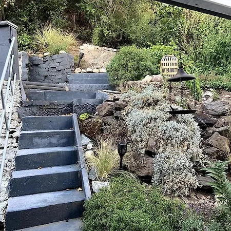 בית נופש Freistehendes Haus Im Nationalpark Gemuend Mit E-bike Option! שליידן