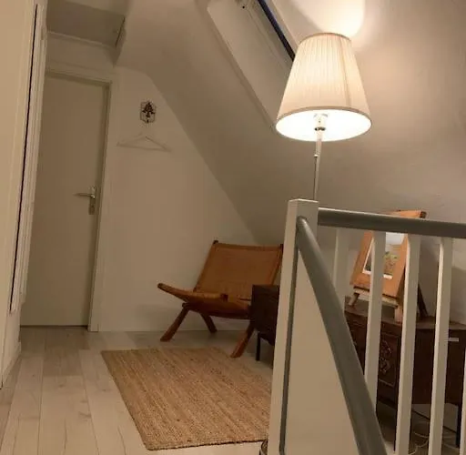 度假居 Freistehendes Haus Urftseeroute Am Nationalpark Gemuend!