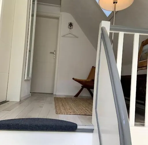 度假居 Freistehendes Haus Urftseeroute Am Nationalpark Gemuend!